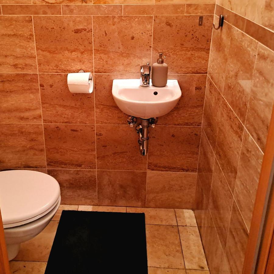 בודפשט Szimpla Exclusive Apartment מראה חיצוני תמונה